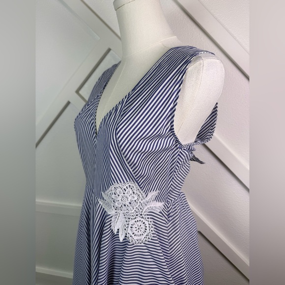 Sandro Paris Blue Striped Cutout Bow Back Dress Size 3 (US 8) Lace Detail - Picture 3 of 16